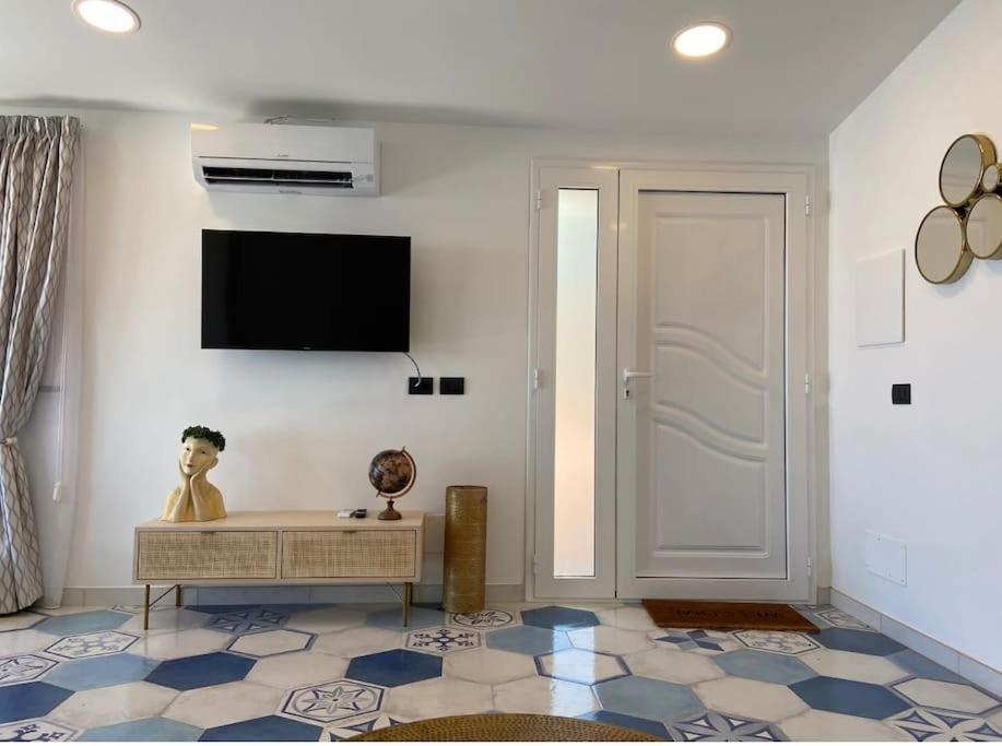 Suite Apartments Branco - Infinity Pool & Sea View - 5 Minuti Dal Centro Taormina Eksteriør bilde