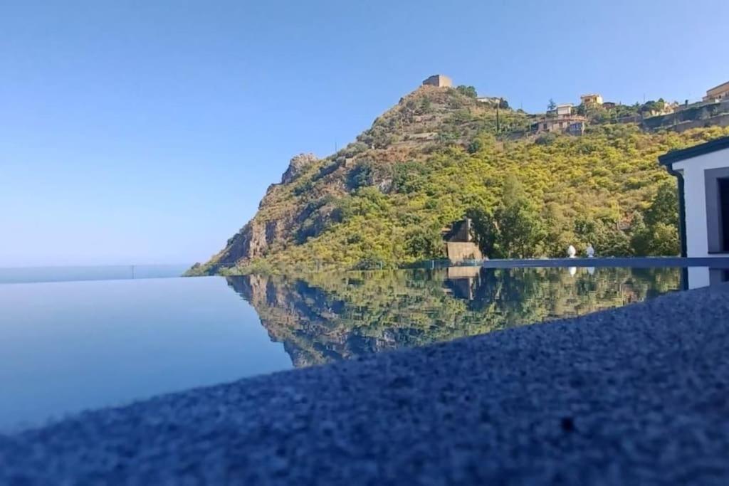 Suite Apartments Branco - Infinity Pool & Sea View - 5 Minuti Dal Centro Taormina Eksteriør bilde
