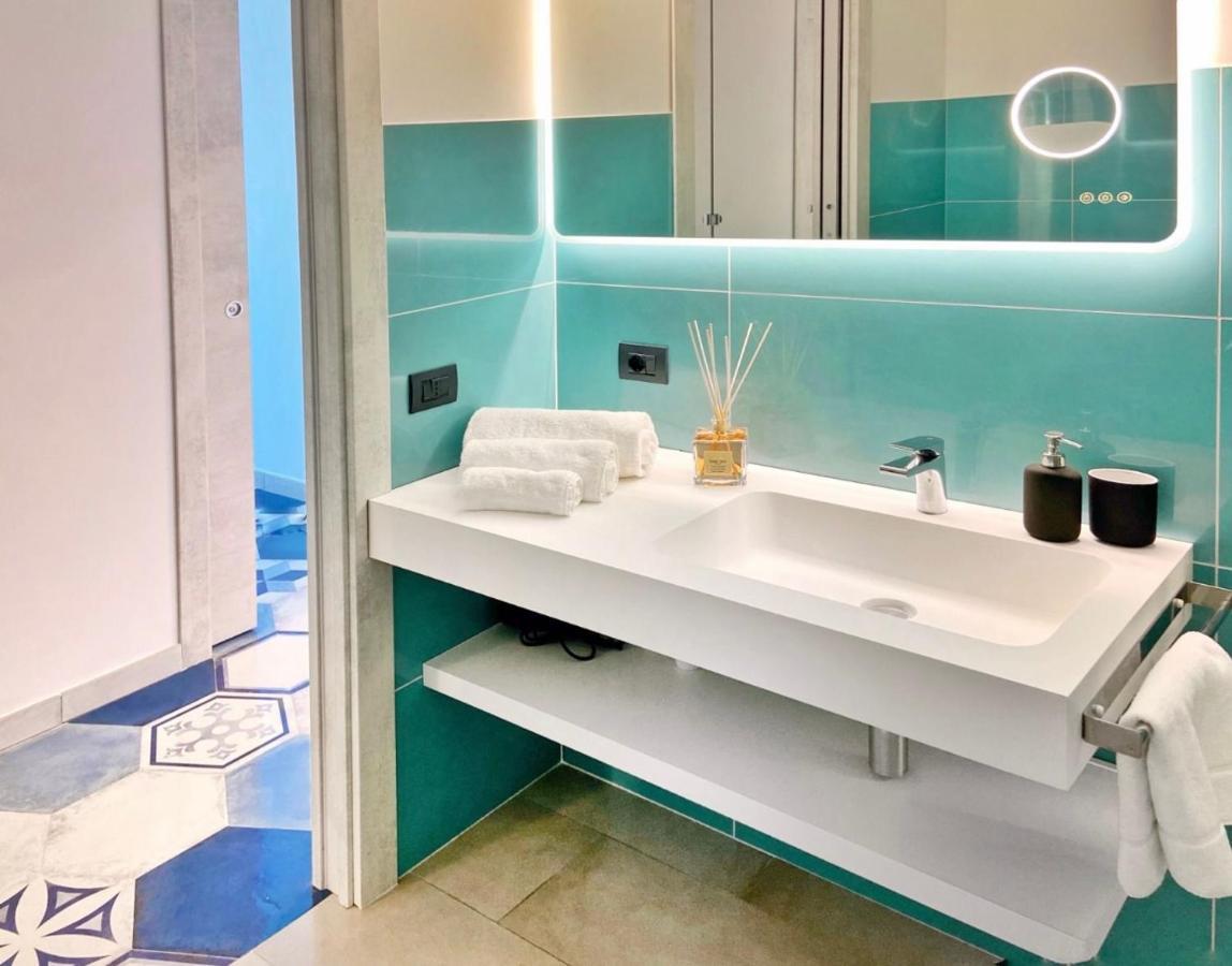 Suite Apartments Branco - Infinity Pool & Sea View - 5 Minuti Dal Centro Taormina Eksteriør bilde